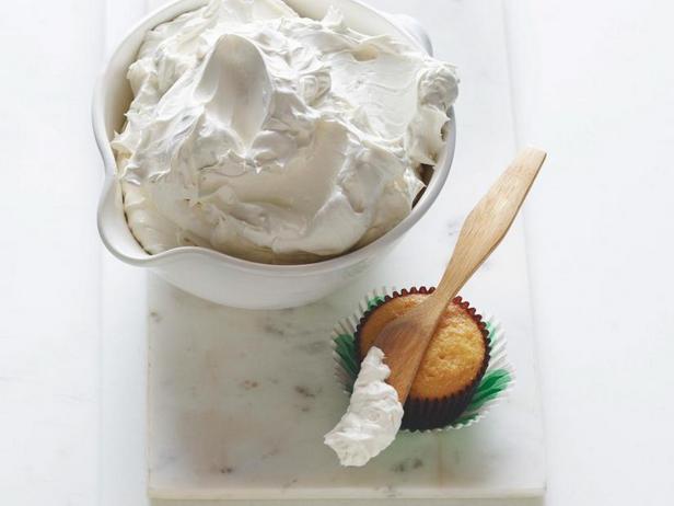 Zubereitung - Proteinbuttercreme mit italienischem Baiser