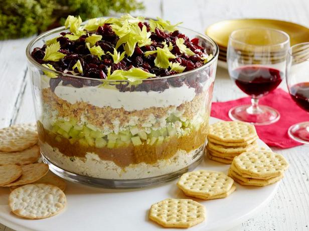 Rezept für einen siebenlagigen Cranberry-Cobb-Dip