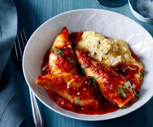 Rezept für mit Garnelen gefüllte Tintenfische mit Polenta