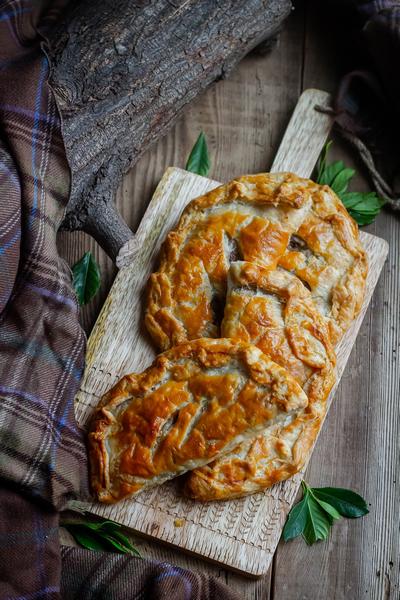 Wie man Bridie Pies zubereitet