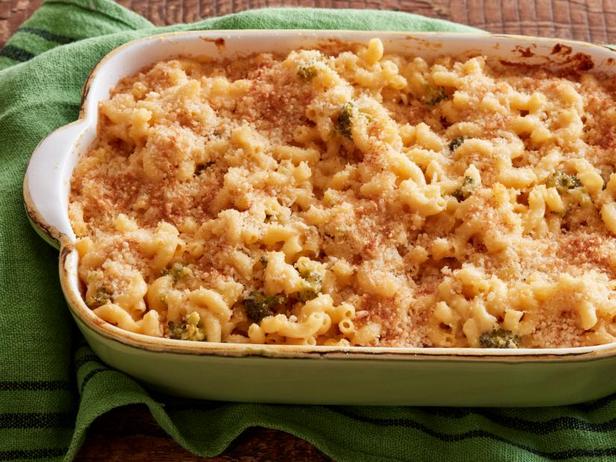 Wie man Mac 'n' Cheese zubereitet – Nudeln mit Brokkoli und Käse