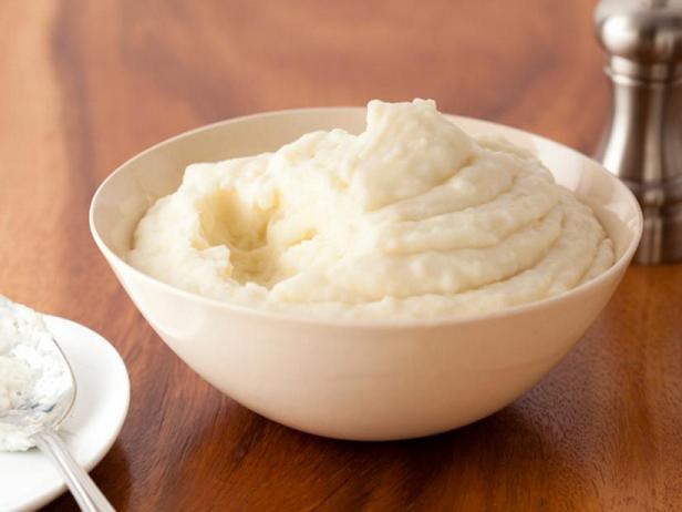 Zubereitung - Kartoffelpüree mit geröstetem Knoblauch und Mascarpone