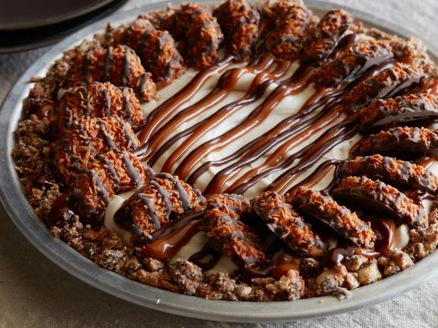 Wie man einen Samoa-Käsekuchen ohne Backen zubereitet