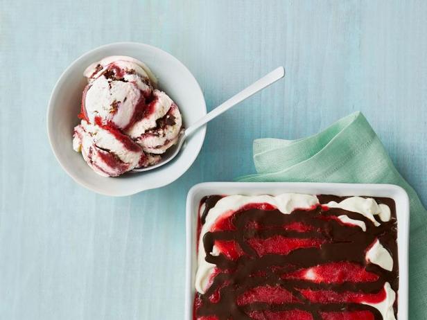 Come preparare il gelato alla fragola napoletana