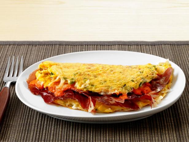 Foto des Gerichts – Spanisches Omelett mit Romesco-Sauce