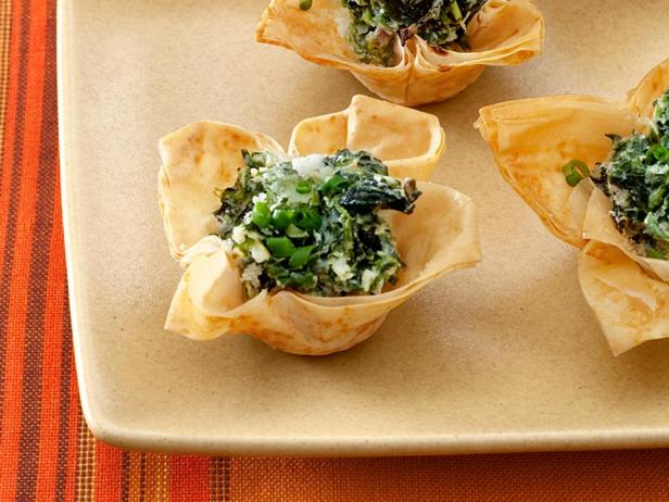 صورة الطبق - تارت صغير بالسبانخ وجبن الماعز