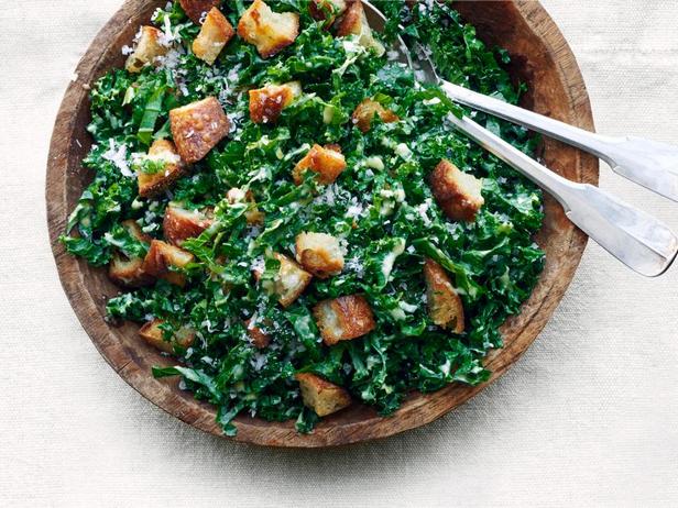 Foto des Gerichts – Caesar Salad mit Grünkohl