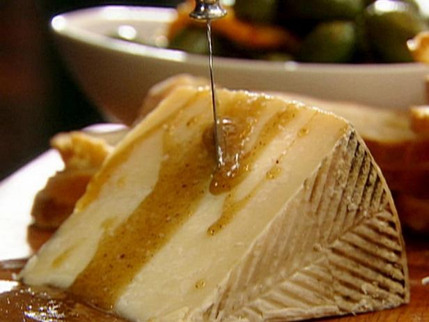 Foto des Gerichts – Spanische Käse-Tapas mit Honig