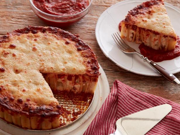 Foto des Gerichts – Rigatoni-Auflauf mit Ricotta-Füllung und Fleischsoße
