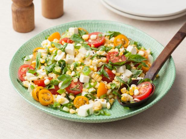 Foto des Gerichts – Rohmaissalat mit Tomaten