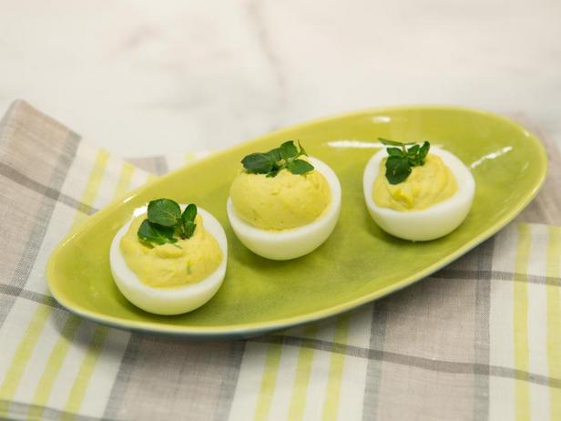 Foto des Gerichts – Gefüllte Eier mit Avocado