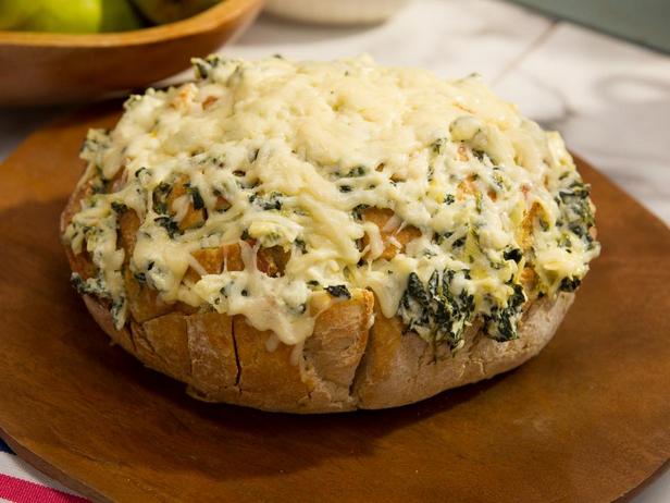 Foto des Gerichts – Käsebrot mit Artischocken-Spinat-Dip