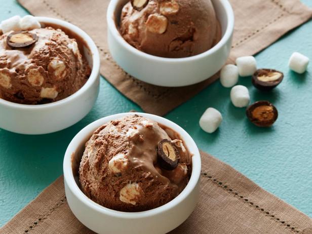 Gelato Rocky Road