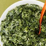 Cremiger Spinat, geschmort mit Schalotten