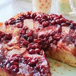 كعكة الذرة بالتوت البري