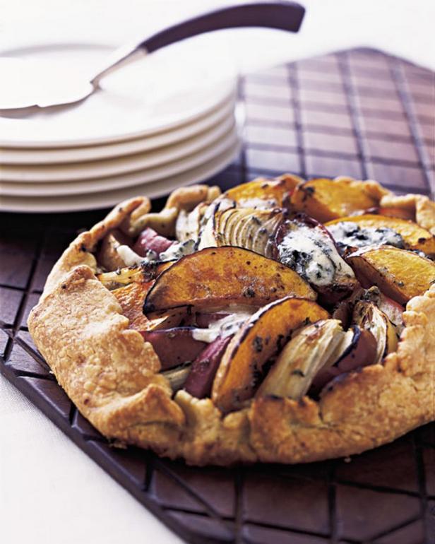 Kürbis-, Blauschimmelkäse- und Thymian-Galette