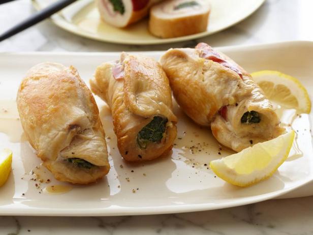 Wie man Hähnchen-Saltimbocca zubereitet