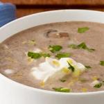 Pilzsuppe mit Hummus