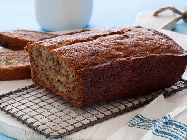 Come preparare il pane alle banane e noci