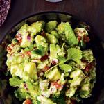 Guacamole mit Avocadostücken