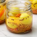 بيض عيد الفصح المتبل بالجزر
