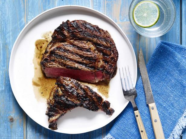 Rinderfiletsteaks auf Kohlen