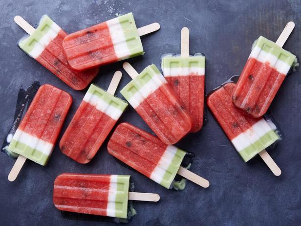 Foto – Geschichtetes Fruchteis „Wassermelone“