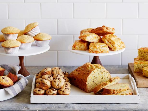 طريقة الطبخ - وصفات سريعة للخبز الخالي من الخميرة، والكعك الإسكتلندي، والمافن، وغيرها