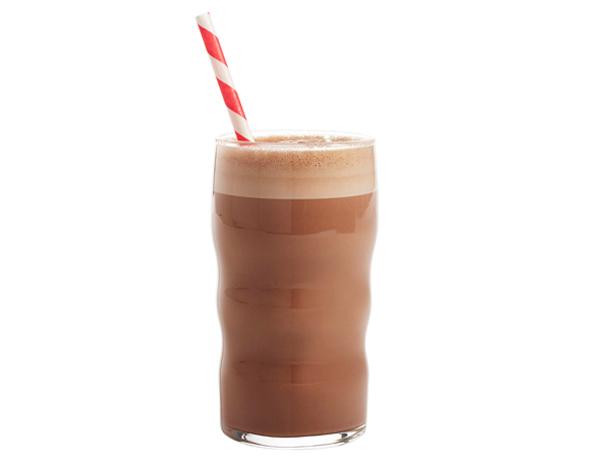 Come preparare un milkshake frizzante alla Nutella