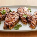 Gegrillter Lachs mit asiatischer Barbecue-Sauce