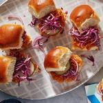Spaghetti-Kürbis-Slider-Burger mit Barbecue-Sauce