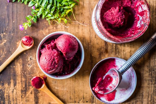 Rezept für Cranberry-Glühweinsorbet
