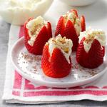 Erdbeeren mit Pekannuss-Frischkäsefüllung