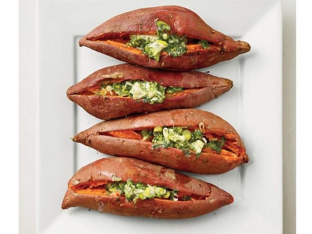 Rezept für gebackene Süßkartoffeln mit Dillbutter