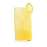 Arnold Palmer mit grünem Tee