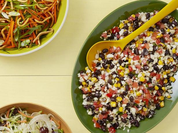 Wie man Tex-Mex-Blumenkohlreissalat zubereitet