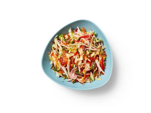 Wie man Jicama-Krautsalat zubereitet