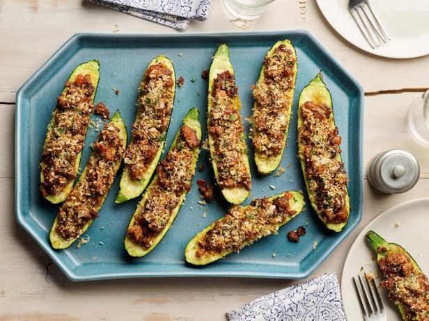Zubereitung - Zucchini-Boote mit Hackfleisch