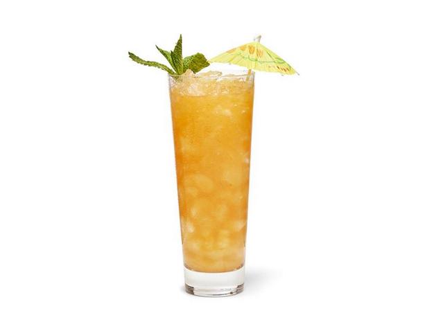So mixt man den Zombie-Cocktail