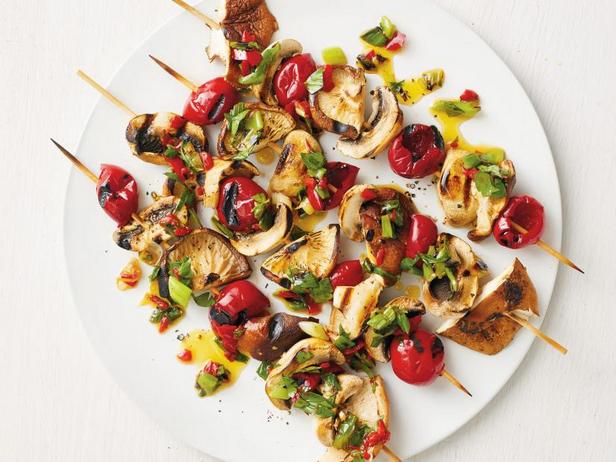Zubereitung - Kebabs mit Pilzen und Essiggurken
