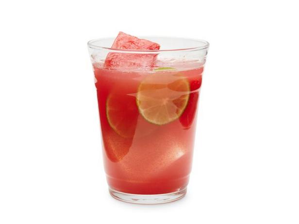 Wie man Wassermelonen-Limetten-Limonade zubereitet