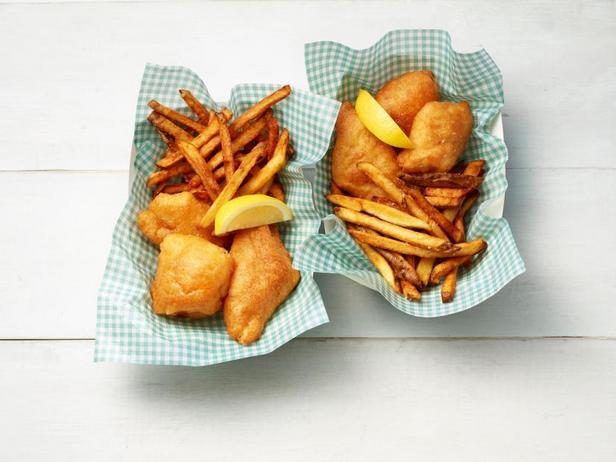 Zubereitungstipps – In Bierteig gebackener Fisch mit Pommes frites