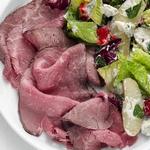 Roastbeef-Carpaccio mit Gorgonzola-Kartoffelsalat
