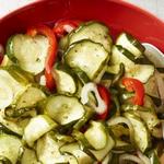 Gekühlter Gurkensalat