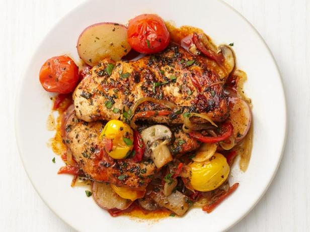 Zubereitung - Schweinefleisch mit Kartoffeln in der Pfanne