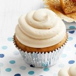 Bananen-Cupcakes mit Nutella-Füllung und Erdnussbutter-Frosting
