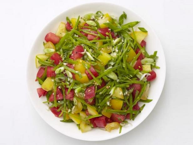 Zubereitung - Tomaten- und Zuckerschotensalat