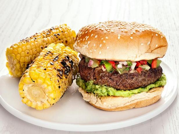 Wie man Burger mit grüner Tomatensalsa zubereitet