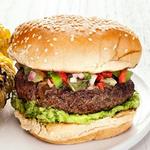 Burger mit grüner Tomatensalsa