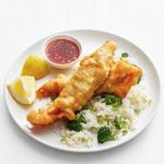 Fischstäbchen mit Reis und Brokkoli